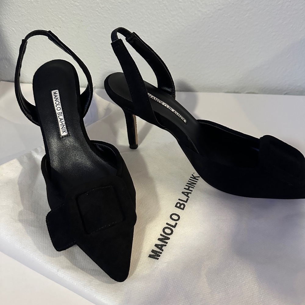 Manolo Blahnik Black Suede Slingback Pumps – Size 37 (Approx. US 7) - Picture 13 of 15